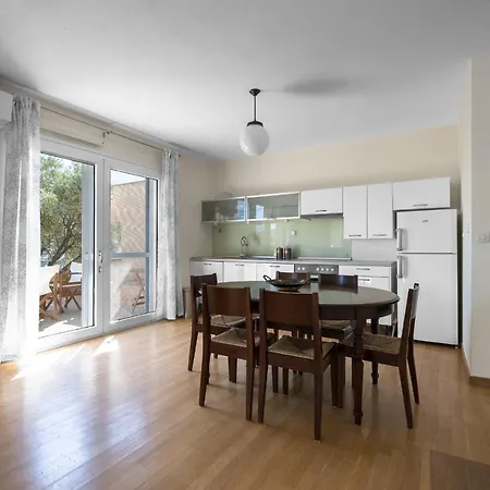 Apartamento Olive Garden, Nilie Hospitality Mgmt *